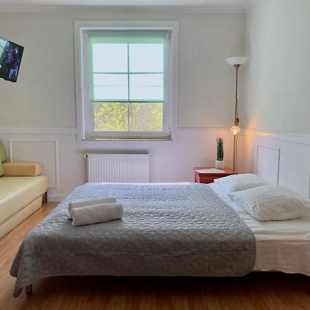 Apartamenty I Pokoje Magnolia Dzwirzyno Bagian luar foto